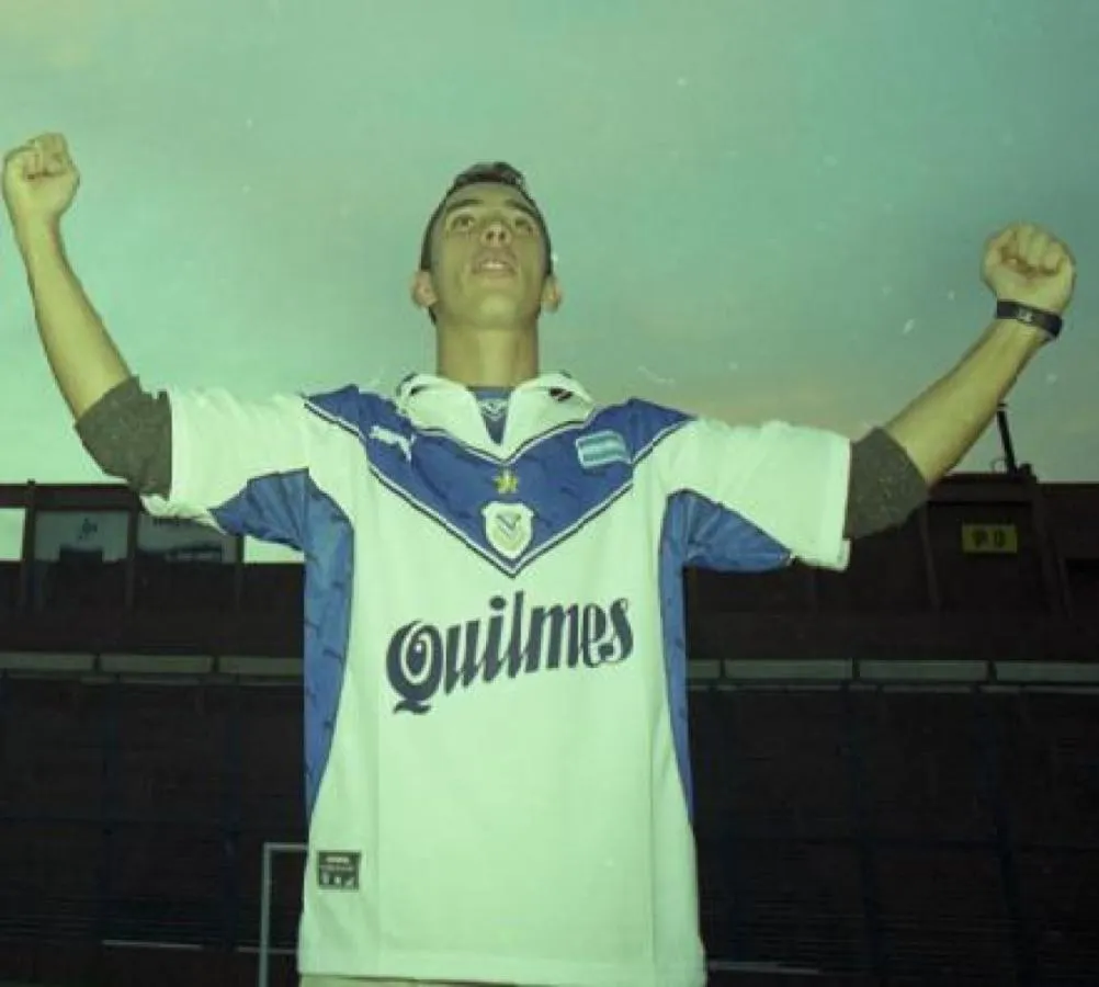 El colombiano Julián Téllez vistió la camiseta de Vélez en la Argentina después de haber sido sondeado por Boca Juniors.