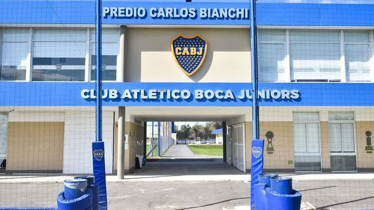 Predio Carlos Bianchi, la primera medida de Riquelme en su gestión.