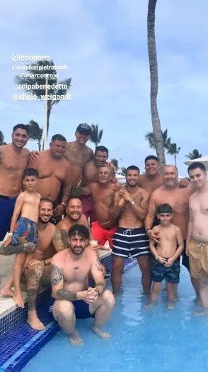 Los jugadores de Boca en sus vacaciones.