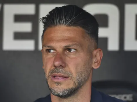 La frase de Demichelis que expone a los hinchas de River y una bandera