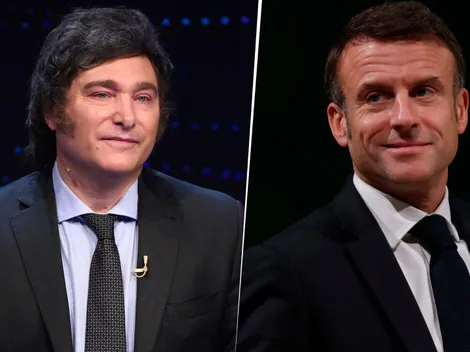 Milei publicó la foto: el presidente de Francia posó con la camiseta de Boca y una frase viral