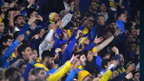 Los fanáticos se rieron del Millonario. (Getty)