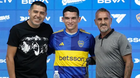 Lautaro Blanco habló de la competencia con Frank Fabra. (Boca Oficial)