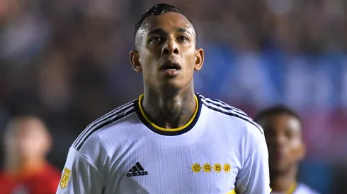 La imagen viral de Sebastián Villa en Bulgaria. (Getty)