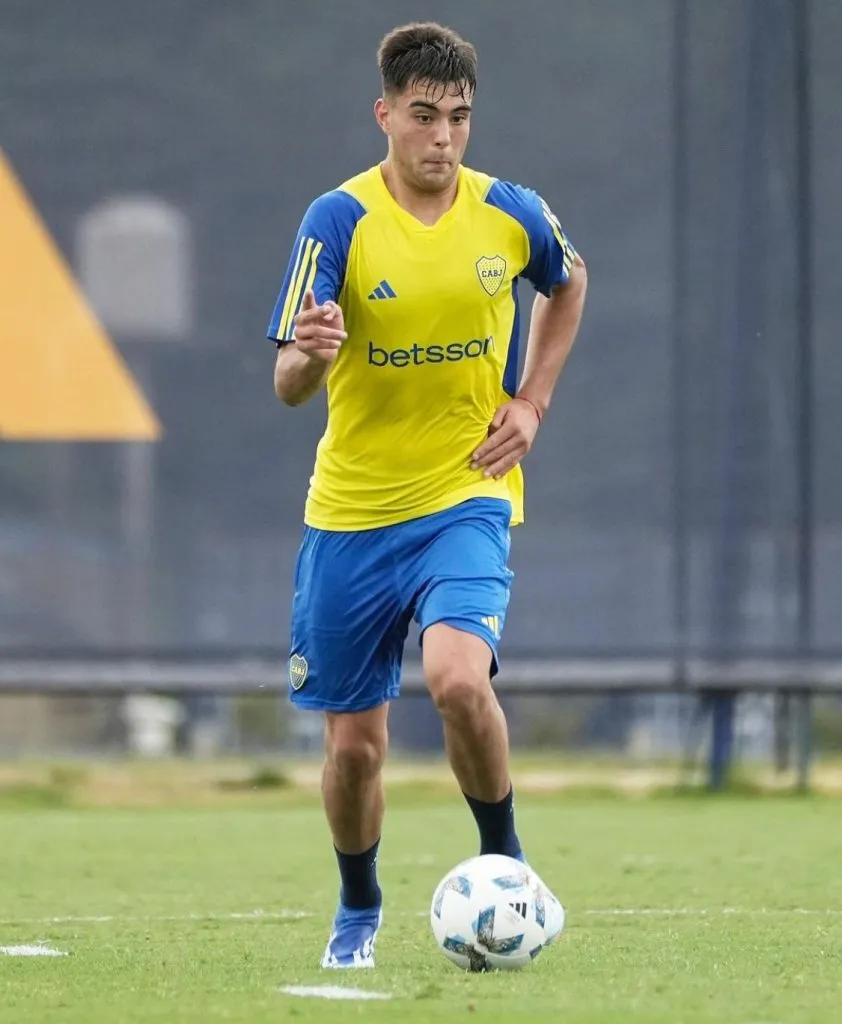 Aaron Anselmino, el destacado del primer amistoso de Boca.