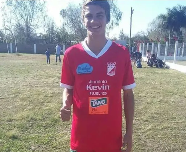 Kevin Zenón en club Atlético San Ramón de Goya, Corrientes. (Foto Facebook: Vero Escobar).
