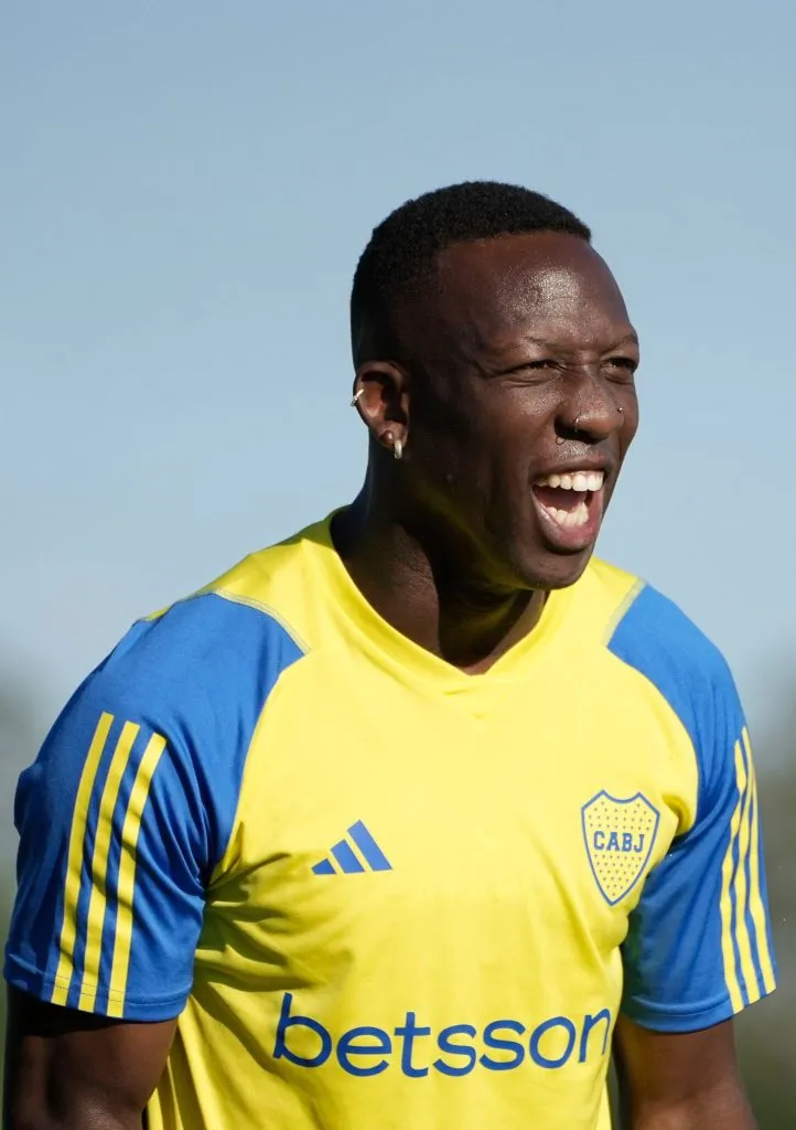 Advíncula, en la pretemporada de Boca. (Boca oficial)