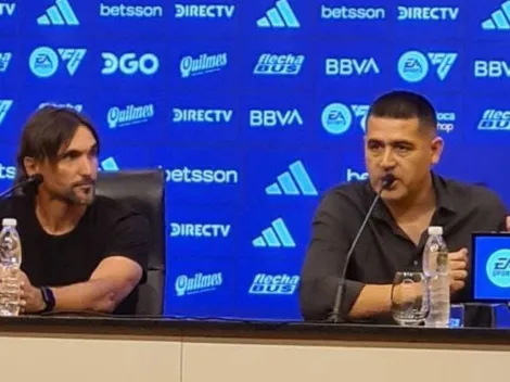 Dos perlitas: qué hizo Riquelme mientras Diego Martínez daba la conferencia y el inesperado gesto del nuevo DT de Boca