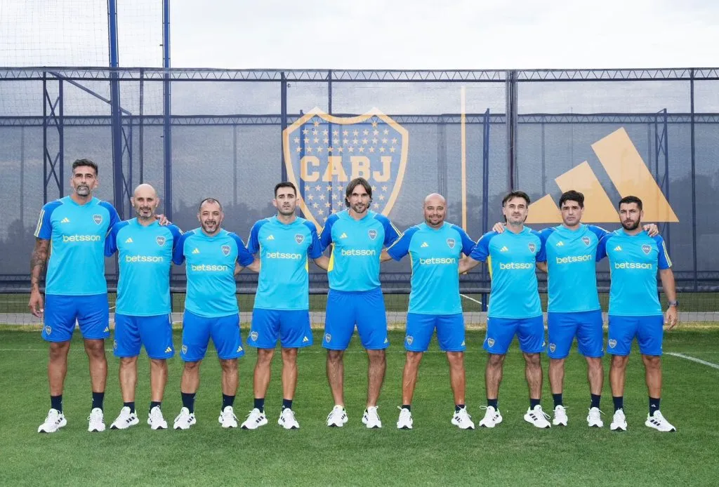 El nuevo cuerpo técnico de Boca. Foto: Boca oficial.