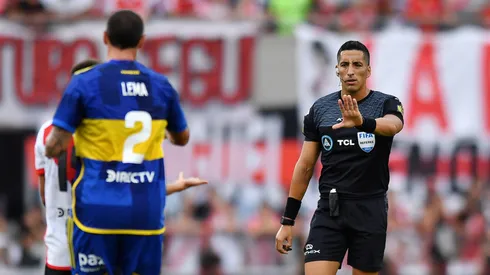 Yael Falcón Pérez explicó por qué no expulsó a Franco Armani. Foto: Getty