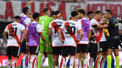 La bronca de un jugador de River tras el empate ante Boca. Foto: Getty