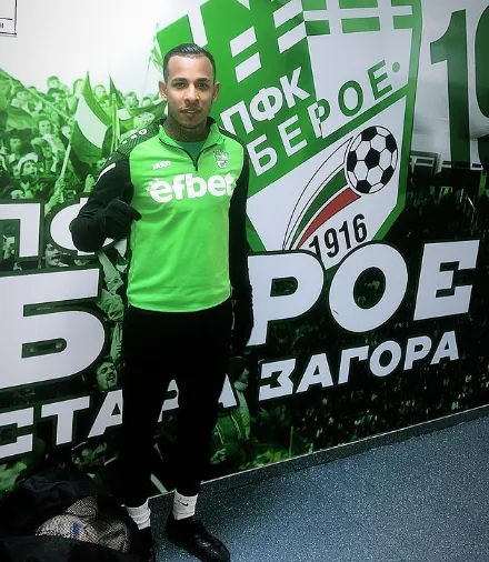 Villa se sumó al Beroe Stara Zagora. (Instagram)