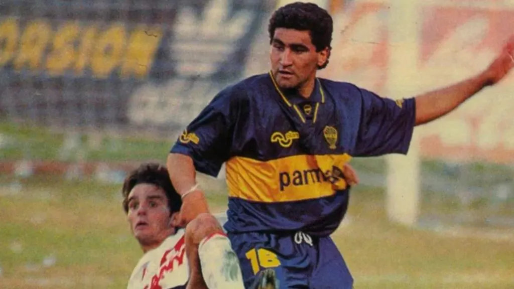 El Beto jugó en Boca a principio de los 90. (El Gráfico)