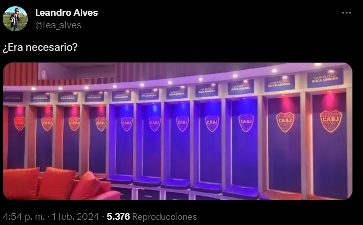 Así quedó el vestuario de Boca en San Lorenzo.