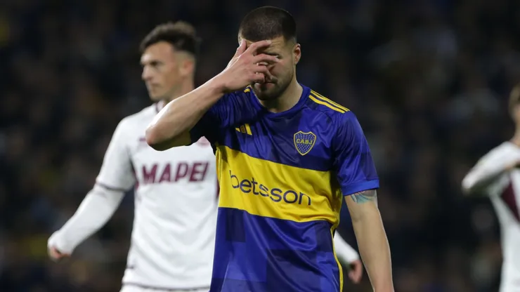Un jugador de Lanús podría arruinar los planes de Marcelo Weigandt. (Getty)