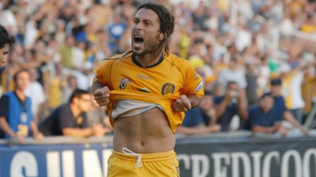 Moreno y Fabianesi estuvo cerca de Boca pero terminó regresando a Rosario Central. (Archivo)