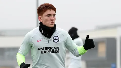 El nuevo look del Colo Barco a semanas de su llegada a Inglaterra. Foto: Brighton Oficial