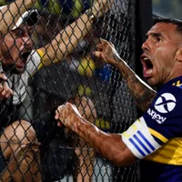 Boca saca los alambrados de La Bombonera: quién se colgó último y otros festejos históricos