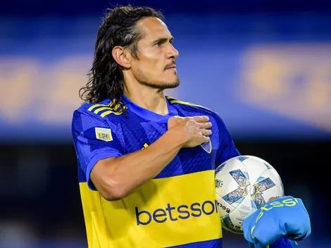 Cavani habló tras el triplete y contó a quién le regalará la pelota del partido