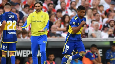 El Mono Navarro Montoya se diferenció de Diego Martínez y respaldó a Fabra.