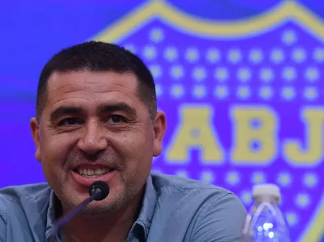 VIRAL | Inesperado: Riquelme hizo cantar a Juan Simón tras la victoria de Boca ante River