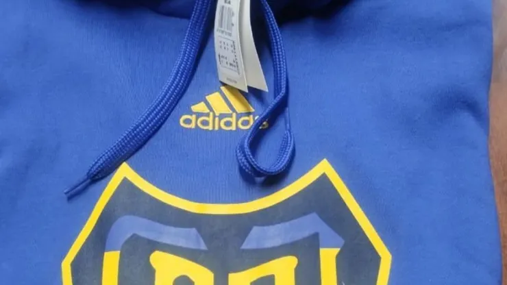 Todo azul y oro: así sería el nuevo buzo xeneize.