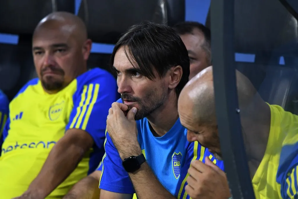 Diego Martínez piensa en el equipo titular de Boca. (Getty)