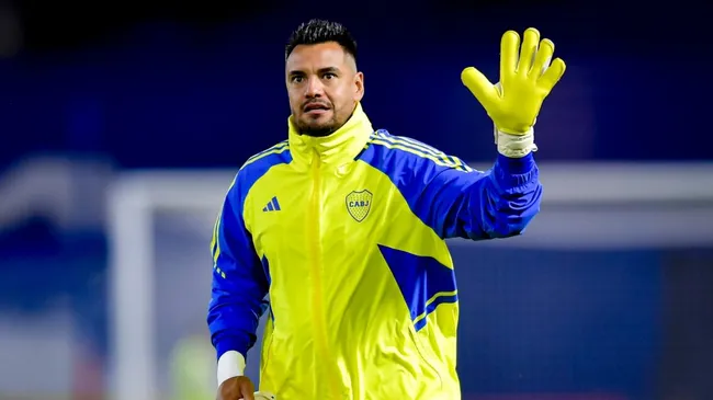 Chiquito vuelve a atajar en el torneo local. (Getty)