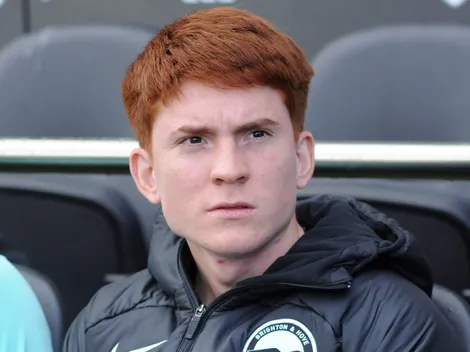 Después de debutar en Premier League, la decisión del DT de Brighton con el Colo Barco que descolocó a los hinchas