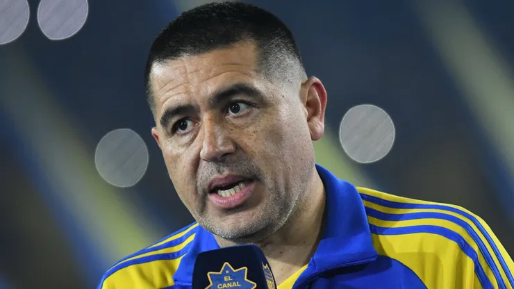 Riquelme tendrá una plazoleta con su nombre.