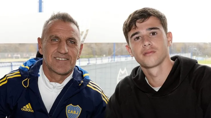 Santiago Dalmasso firmó su primer contrato profesional en Boca.