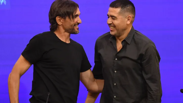 Diego Martínez y Juan Román Riquelme.