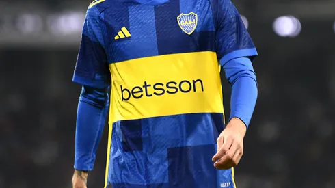 Advíncula viajó a España.