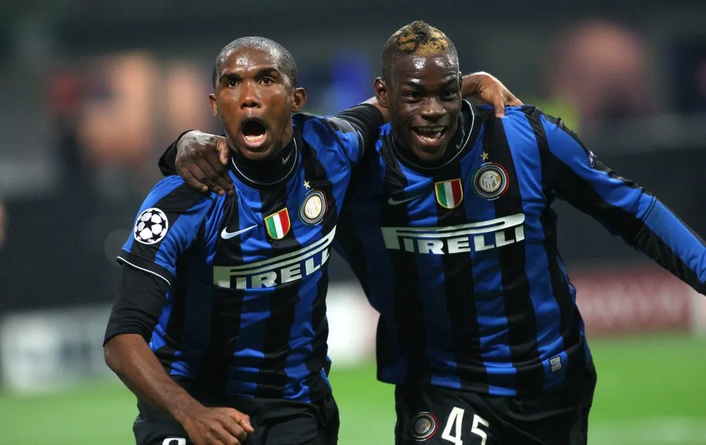 Mario Balotelli junto a Eto en Inter de Milan (Imago)