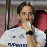 ¿Cambio de planes? Por qué Luis Zubeldía podría frenar la llegada de 2 refuerzos a Boca