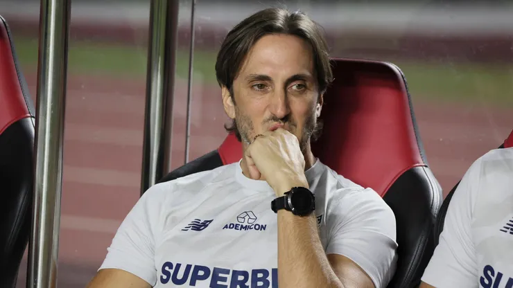 Zubeldía podría cambiar los planes de Boca.