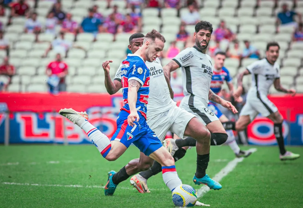Fortaleza ante Botafogo. (Captura)