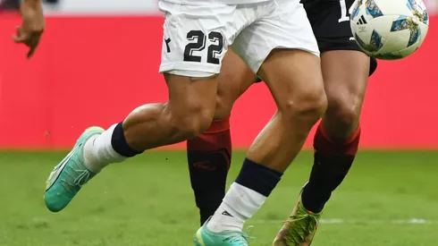 Los hinchas de Boca piden por Claudio Aquino.