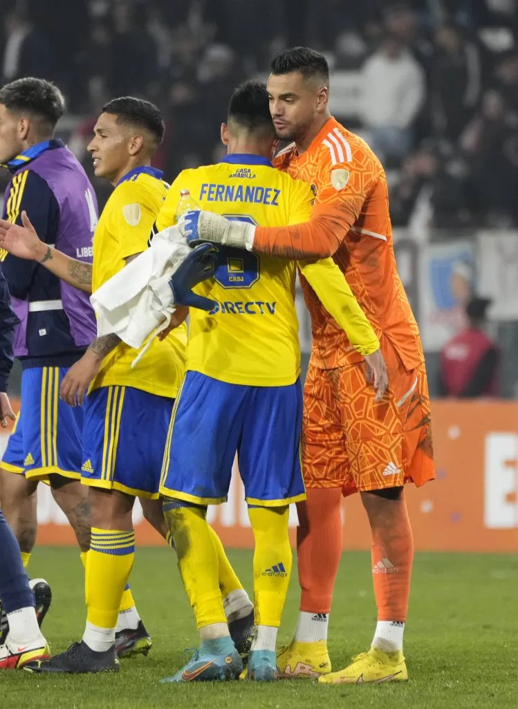 Pol Fernández y Sergio Romero en Boca (Imago)