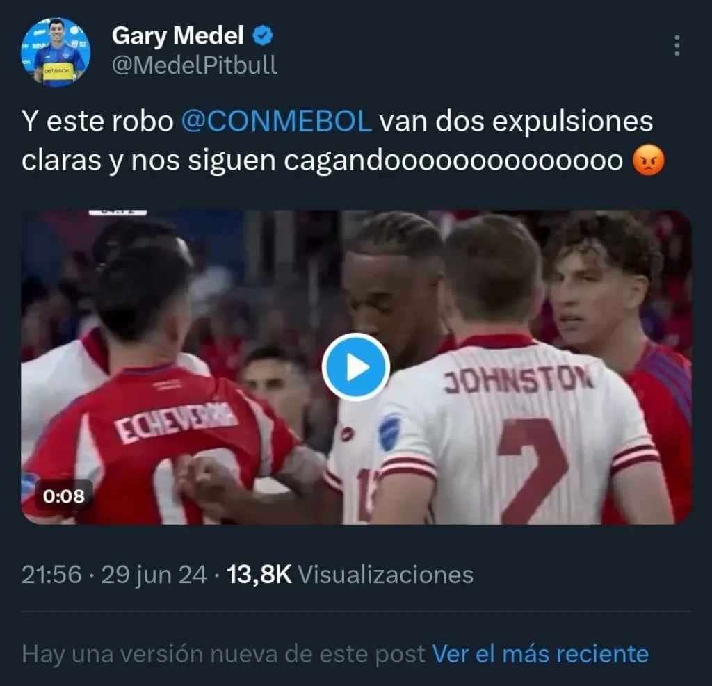 El tuit original de Medel. (Captura)