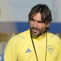 En plena búsqueda de un lateral, la primera decisión que tomó Diego Martínez en la pretemporada de Boca