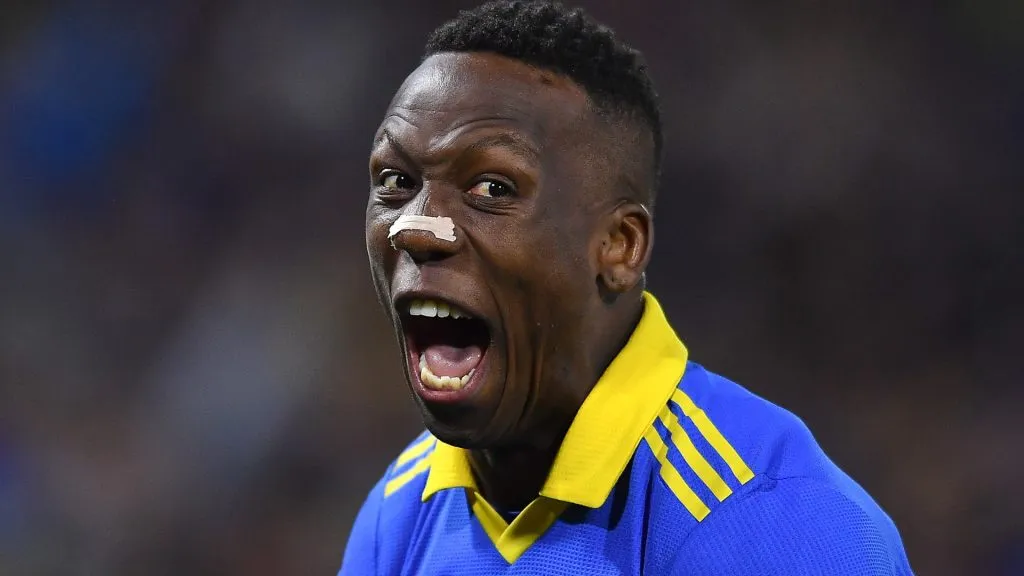 Advíncula es el único lateral derecho natural en el plantel de Boca. (Getty)