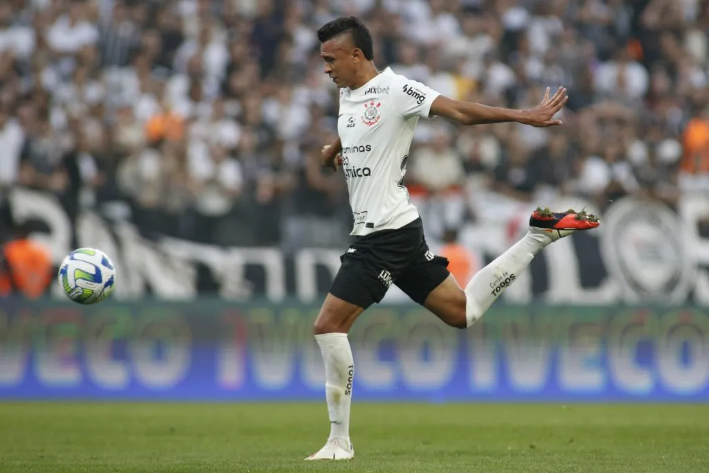 Fausto Vera tendría todo arreglado con Mineiro. (Getty)