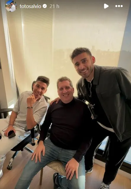 Salvio junto a Pol. (Captura)