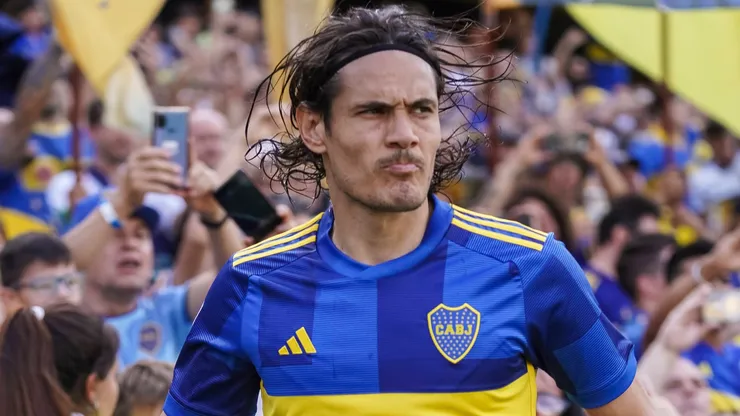 Cuántas expulsiones tiene Cavani en su carrera.