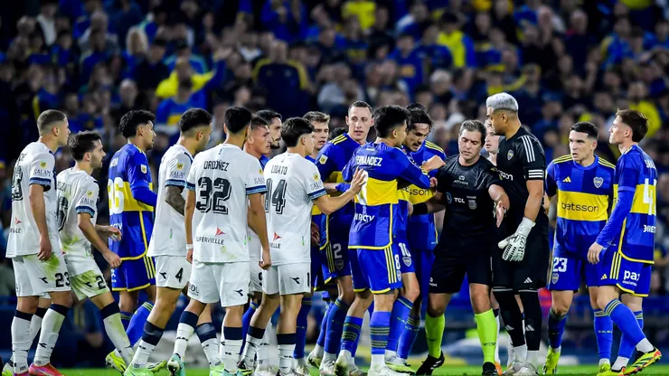 La bronca en Vélez tras la derrota contra Boca.