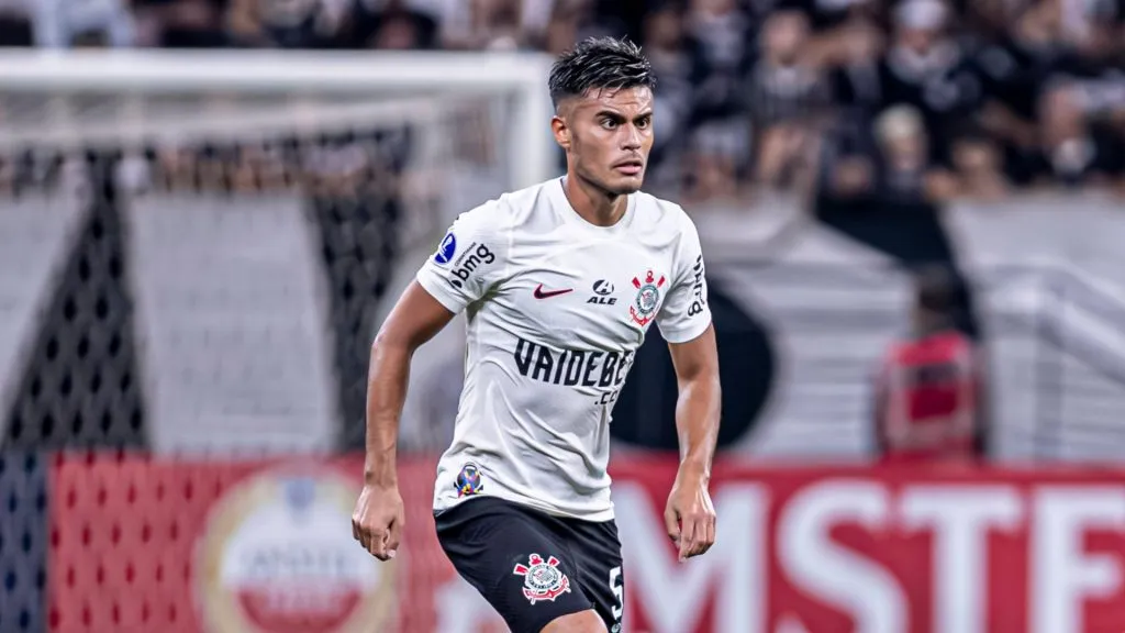 Fausto Vera, entre Boca y Atlético Mineiro. Foto: Imago