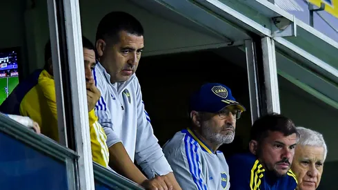 Riquelme habló con el plantel.