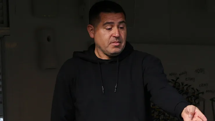 Riquelme se mueve en el mercado.