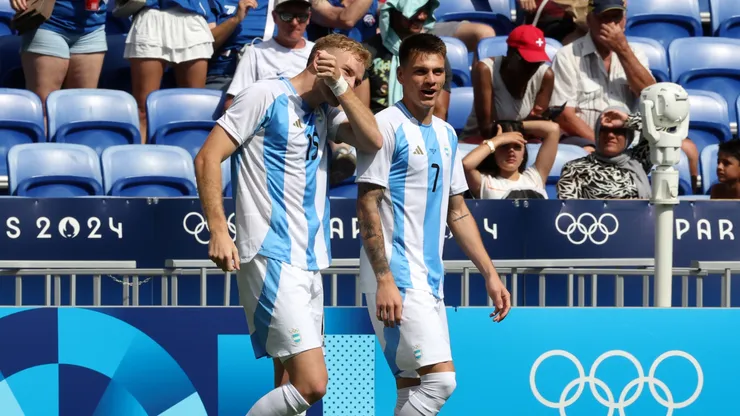 Zenón asistió a Gondou para que Argentina se ponga 2 a 1.